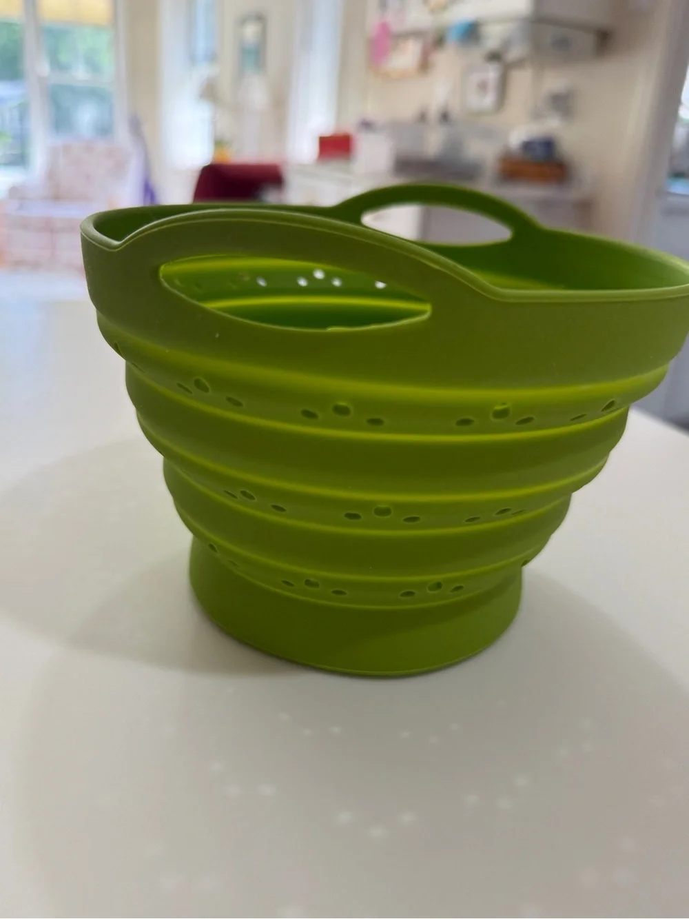 Joie Lime Green Silicone Collapsible Strainer